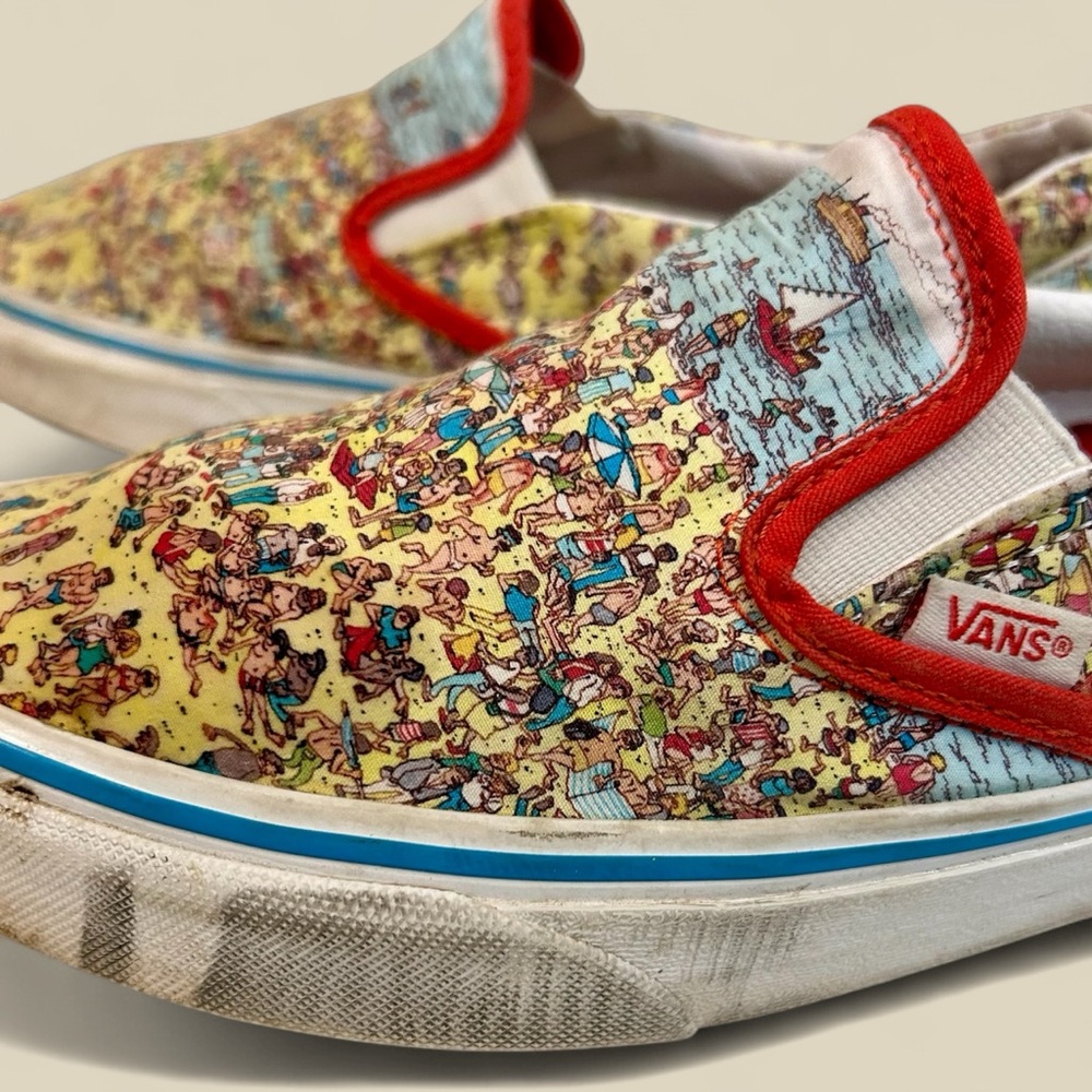 Vans Where’s Waldo Limited Edition Classic Slip-on Skate Shoes Men’s SIZE 6.5 - Picture 6 of 11